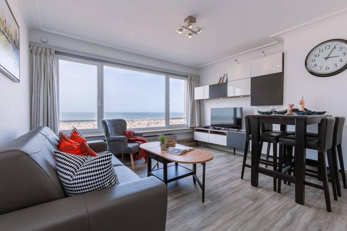 Huswell - Brand New Apartment With A View Oostende Bagian luar foto